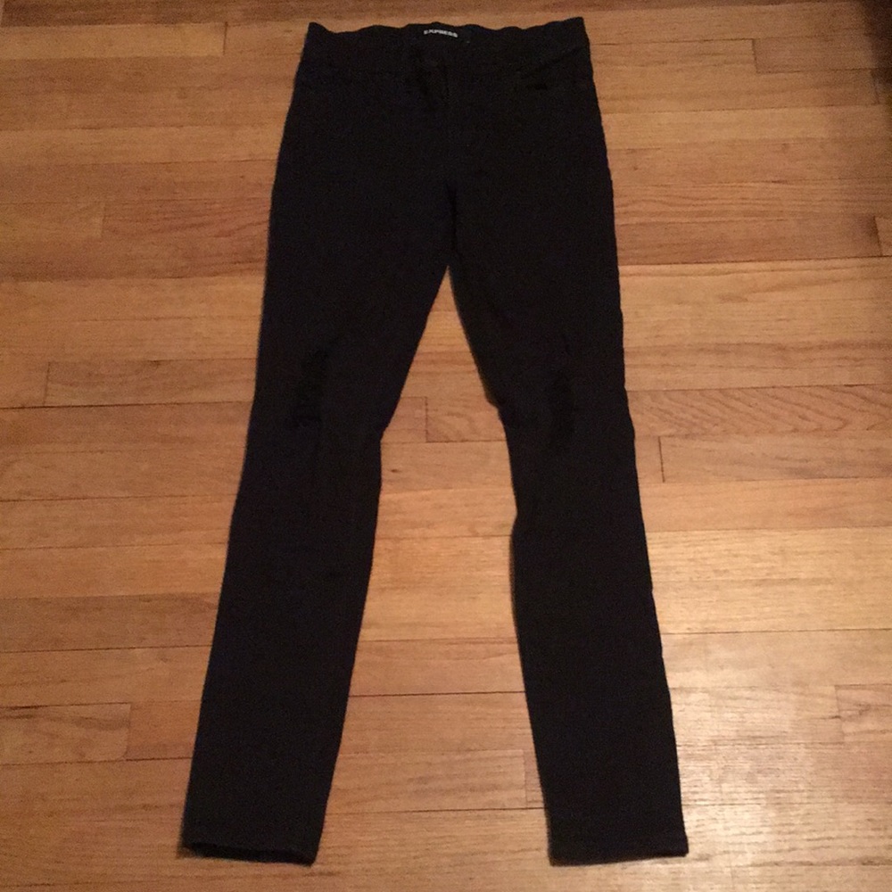 Express Black Ripped Jeans 6L